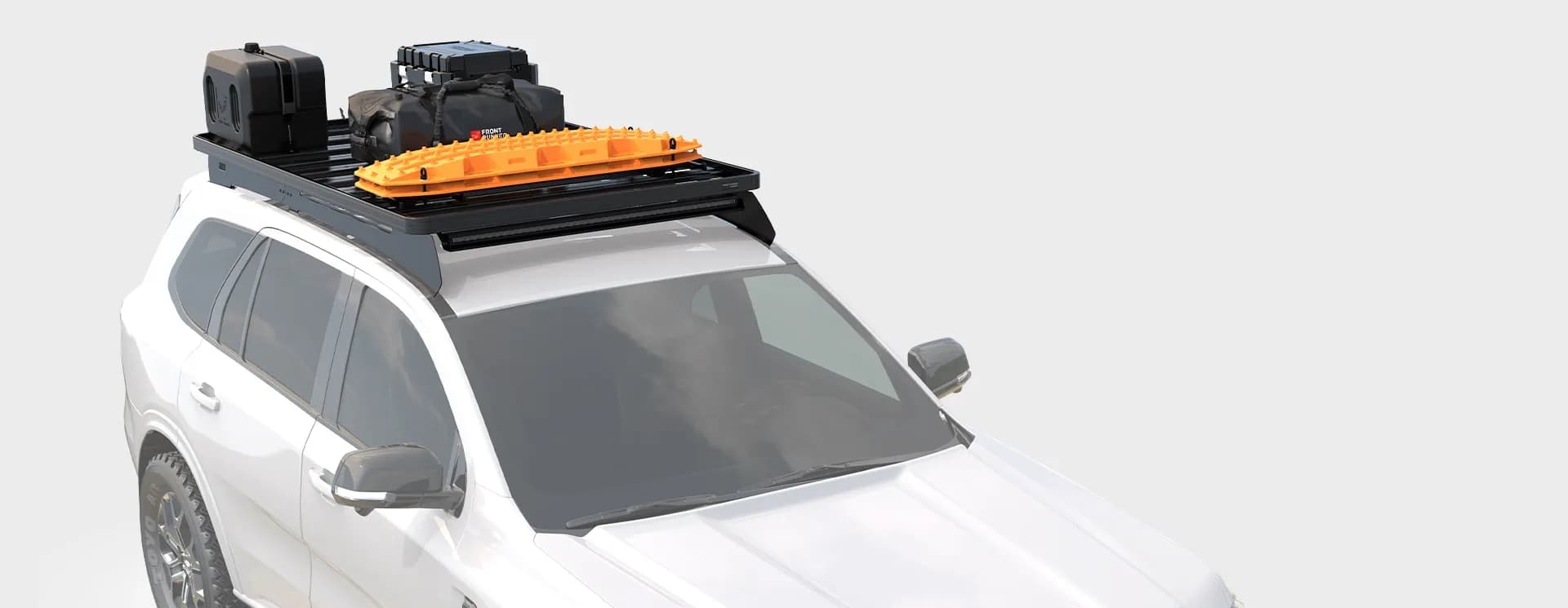 Perfekt angepasst: CRUZ Dachträger und Dachbox im Rackmag Online Shop